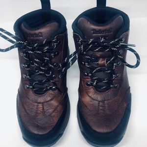 Timberland Back Road Hiking Boot Size 1.5